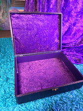 Load image into Gallery viewer, Guardian of the Emerald Galaxy painted box