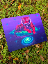 Load image into Gallery viewer, Guardian of the Emerald Galaxy painted box
