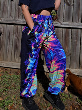Load image into Gallery viewer, Flux Pants- fits size small
